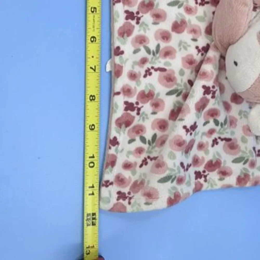 N/A floral plush